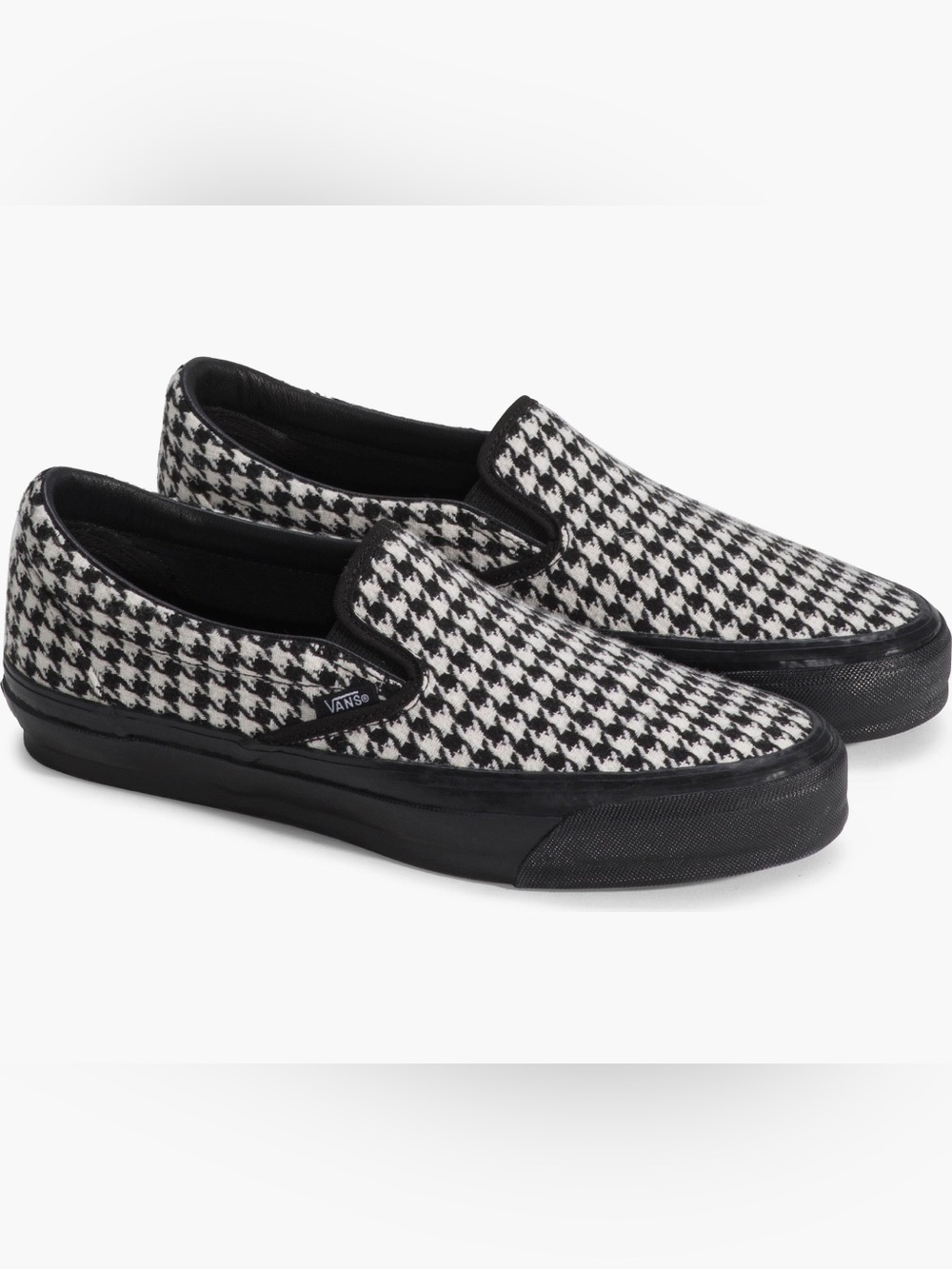 VANS LX Classic slip on 98 black & white shoes sneakers women’s 7 new